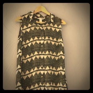 See-through, patterned, short-sleeved, button-up